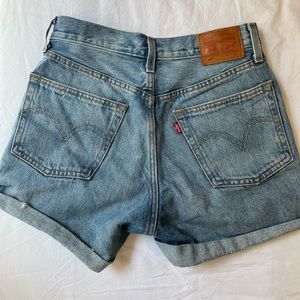 Levi’s 501 blue denim shorts size 25